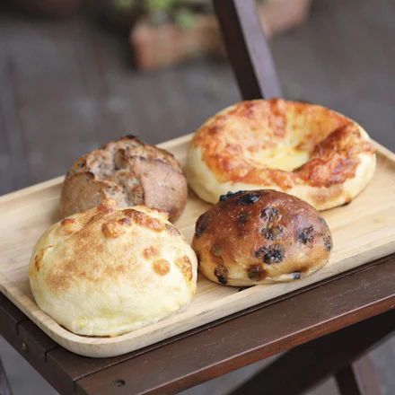 【野比】横須賀ハイランドの名店「ザクロ」香り高いチョコチップパンと本格フランスの味